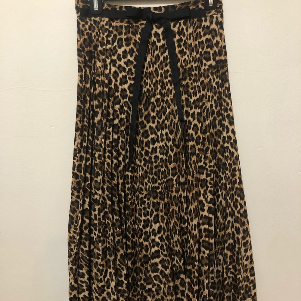 Leopard print pleated maxi skirt from Zara, size M